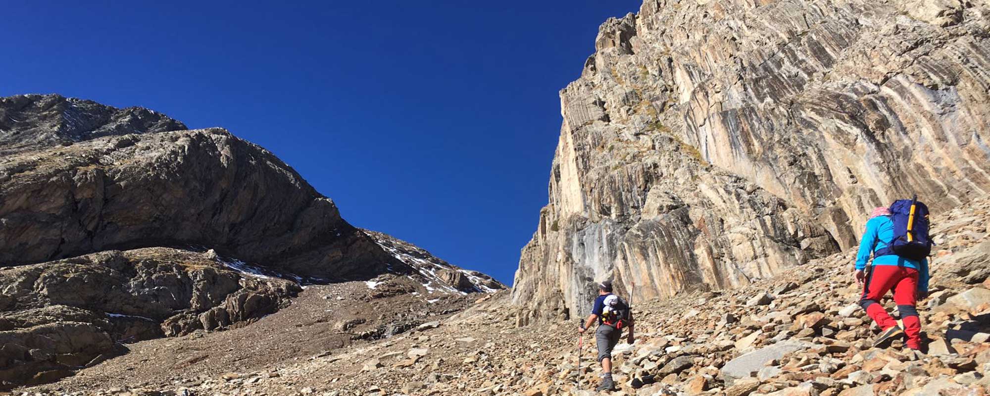 Guías de Montaña en Pirineos Ascensión Guiada al Garmo Negro